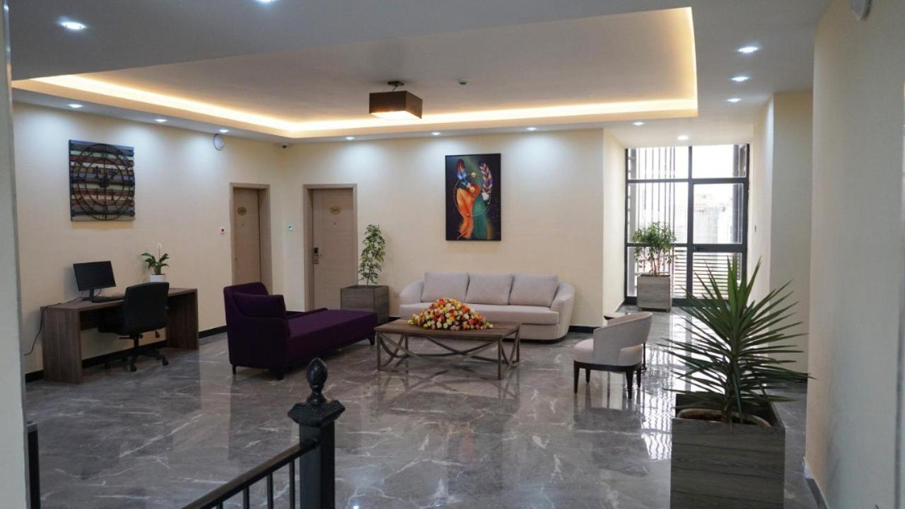 Triple E Hotel And Spa Addis Abeba Eksteriør bilde
