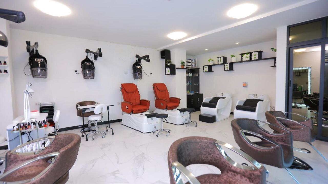 Triple E Hotel And Spa Addis Abeba Eksteriør bilde