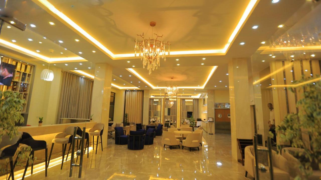 Triple E Hotel And Spa Addis Abeba Eksteriør bilde