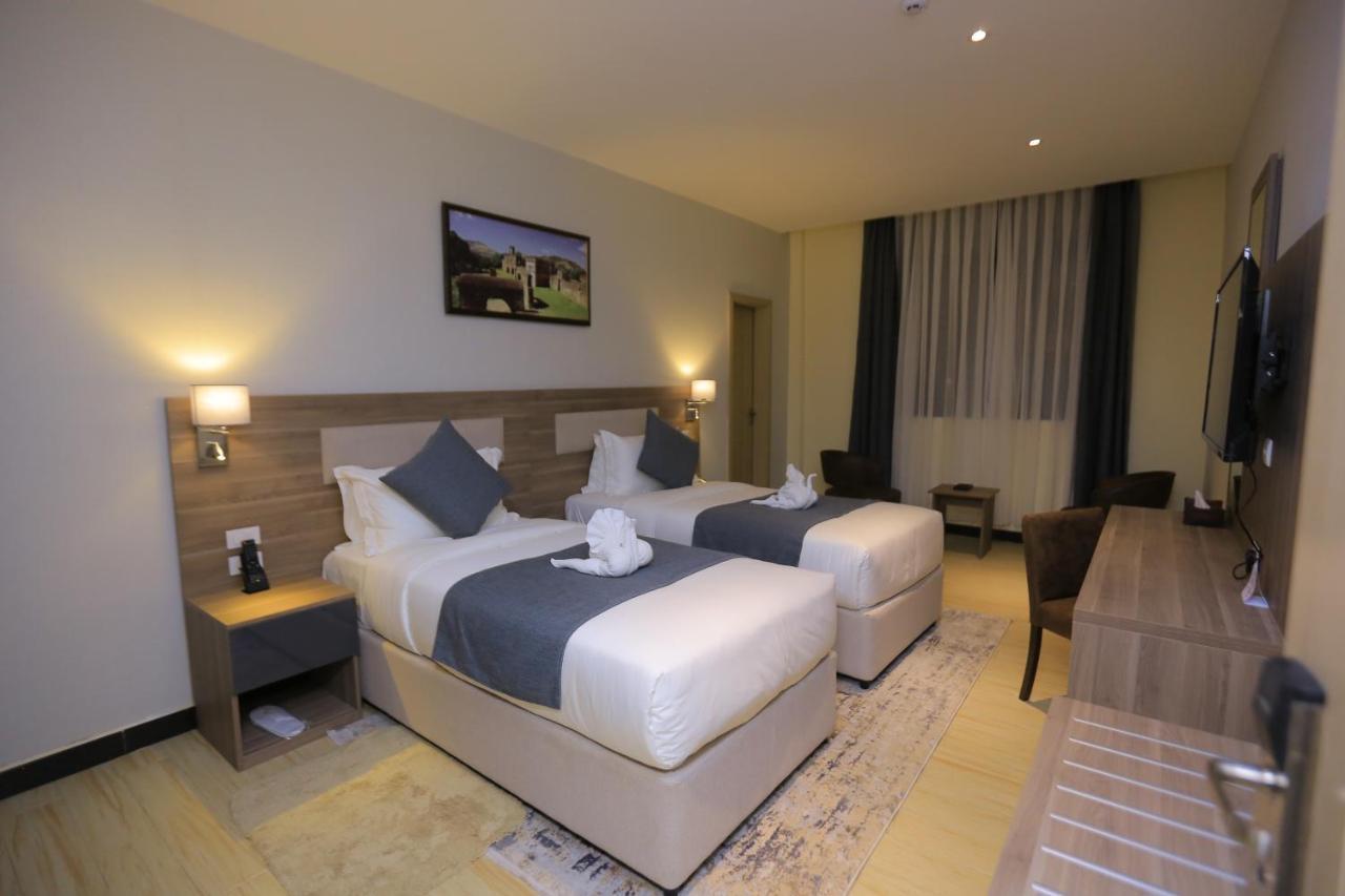 Triple E Hotel And Spa Addis Abeba Eksteriør bilde